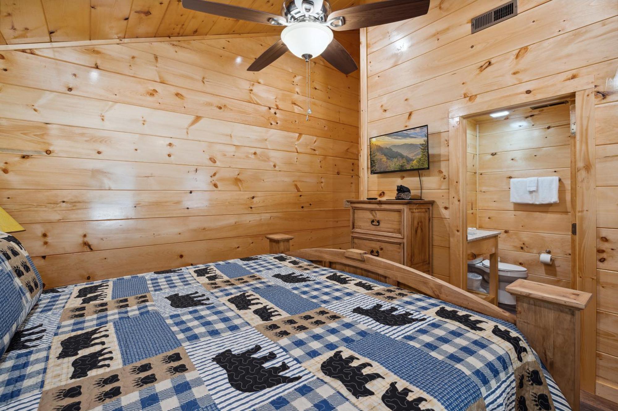The 3 Bears Is A Newly Built 3 Bedroom Cabin Only 3 Minutes From The Parkway! Pigeon Forge Εξωτερικό φωτογραφία