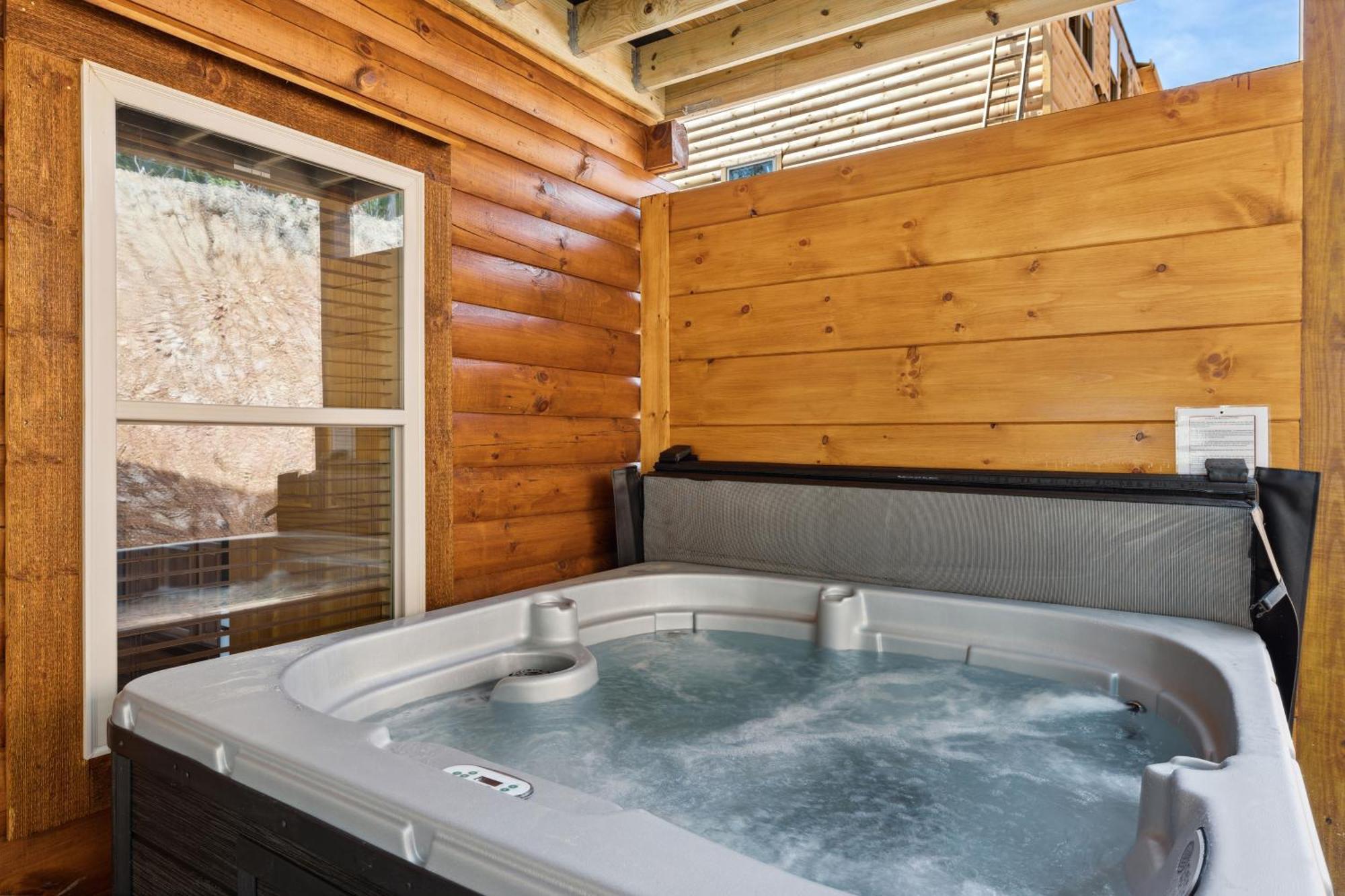 The 3 Bears Is A Newly Built 3 Bedroom Cabin Only 3 Minutes From The Parkway! Pigeon Forge Εξωτερικό φωτογραφία