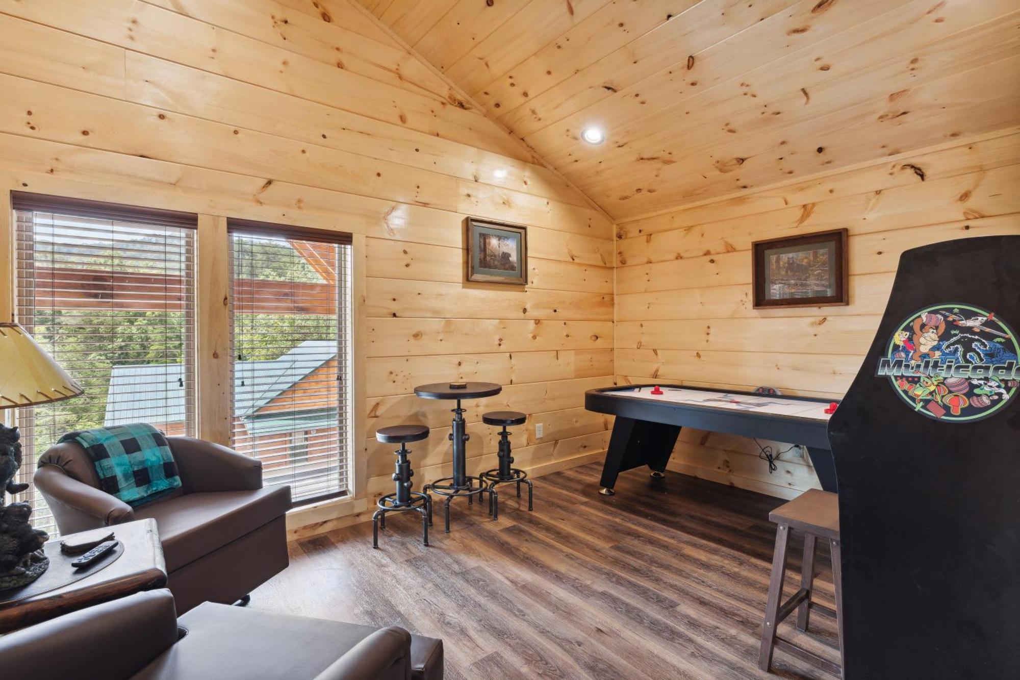 The 3 Bears Is A Newly Built 3 Bedroom Cabin Only 3 Minutes From The Parkway! Pigeon Forge Εξωτερικό φωτογραφία